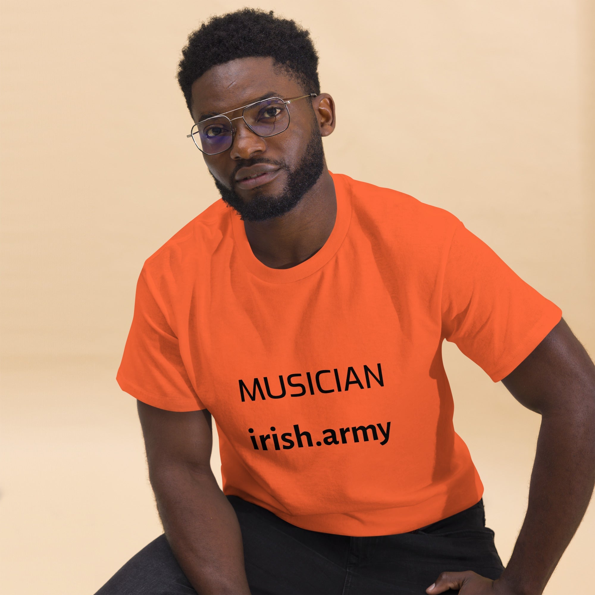 MUSICIAN - Unisex Classic Tee